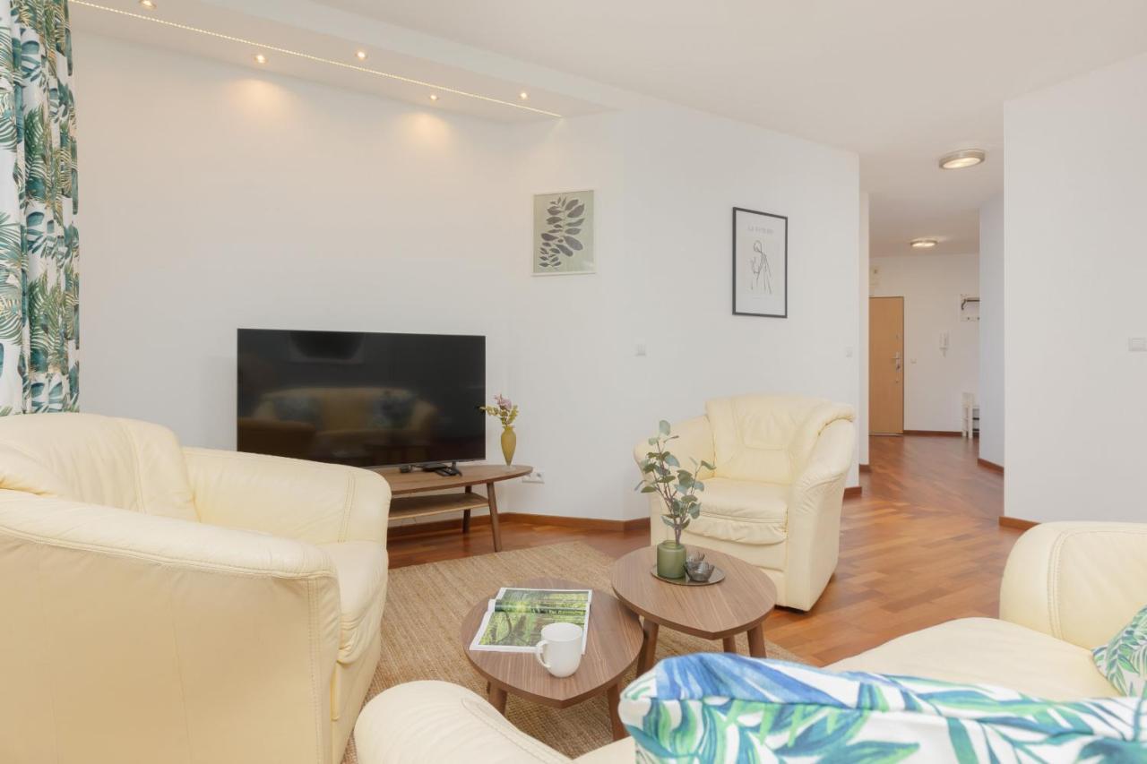 Warsaw Slominskiego Apartment By Noclegi Renters Eksteriør bilde