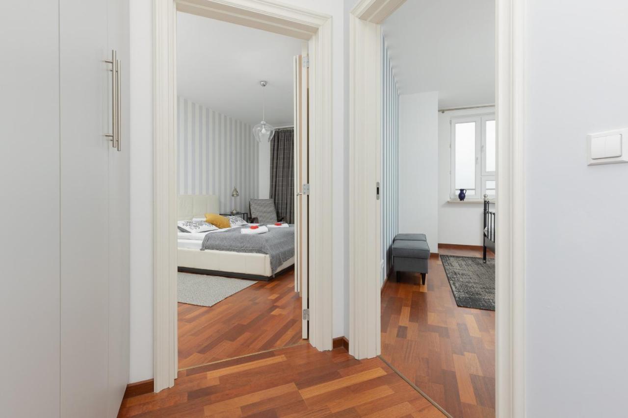 Warsaw Slominskiego Apartment By Noclegi Renters Eksteriør bilde