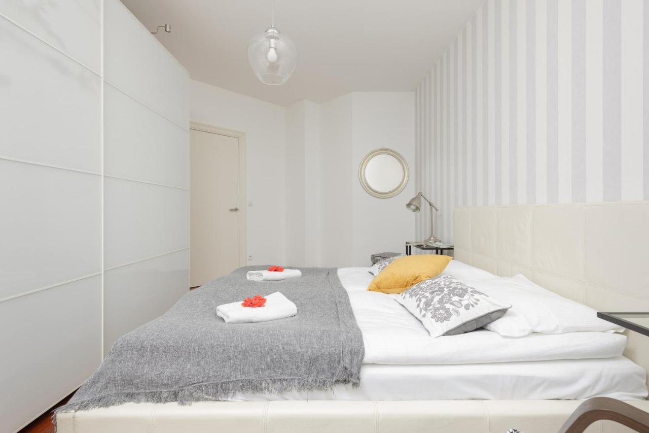 Warsaw Slominskiego Apartment By Noclegi Renters Eksteriør bilde